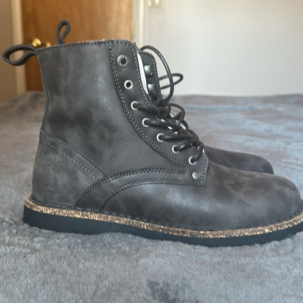 Brand New Birkenstock Bryson Shearing Boots - Picture 3 of 6